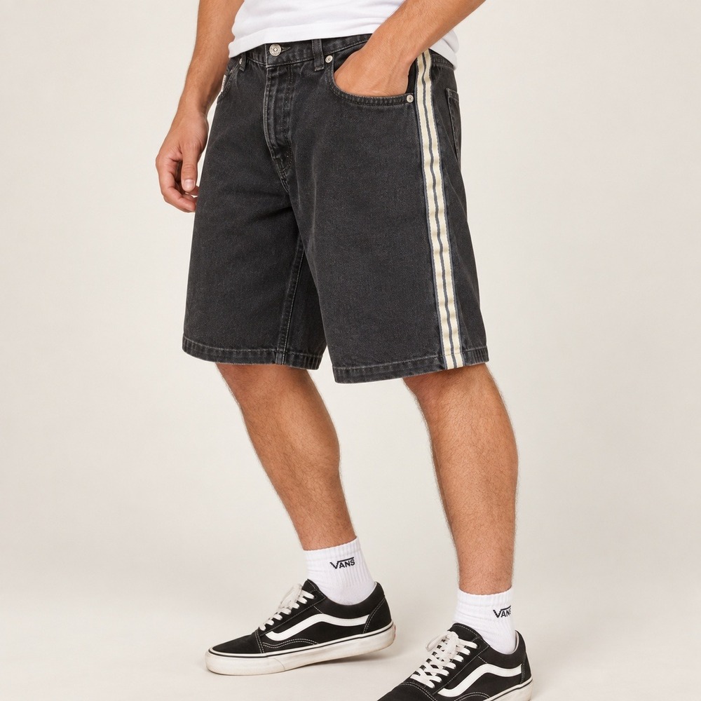 Vintage Redsand Mens Black Denim Skate Shorts Racing Stripe Size 32